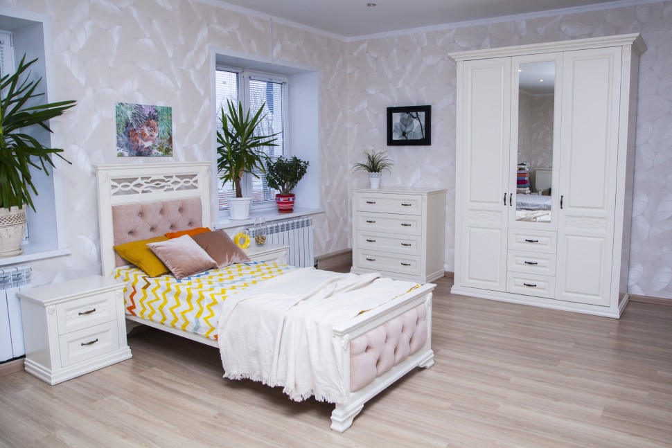 Тумбочка "Верона" Тумбочка "Верона"